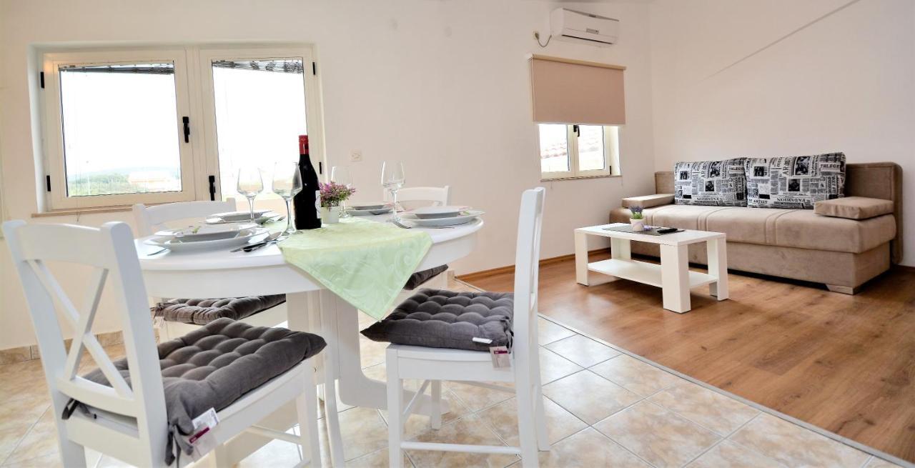 Villa Allegro Sukošan Buitenkant foto