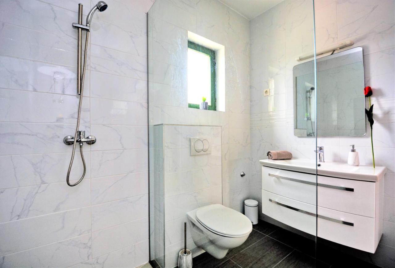 Villa Allegro Sukošan Buitenkant foto