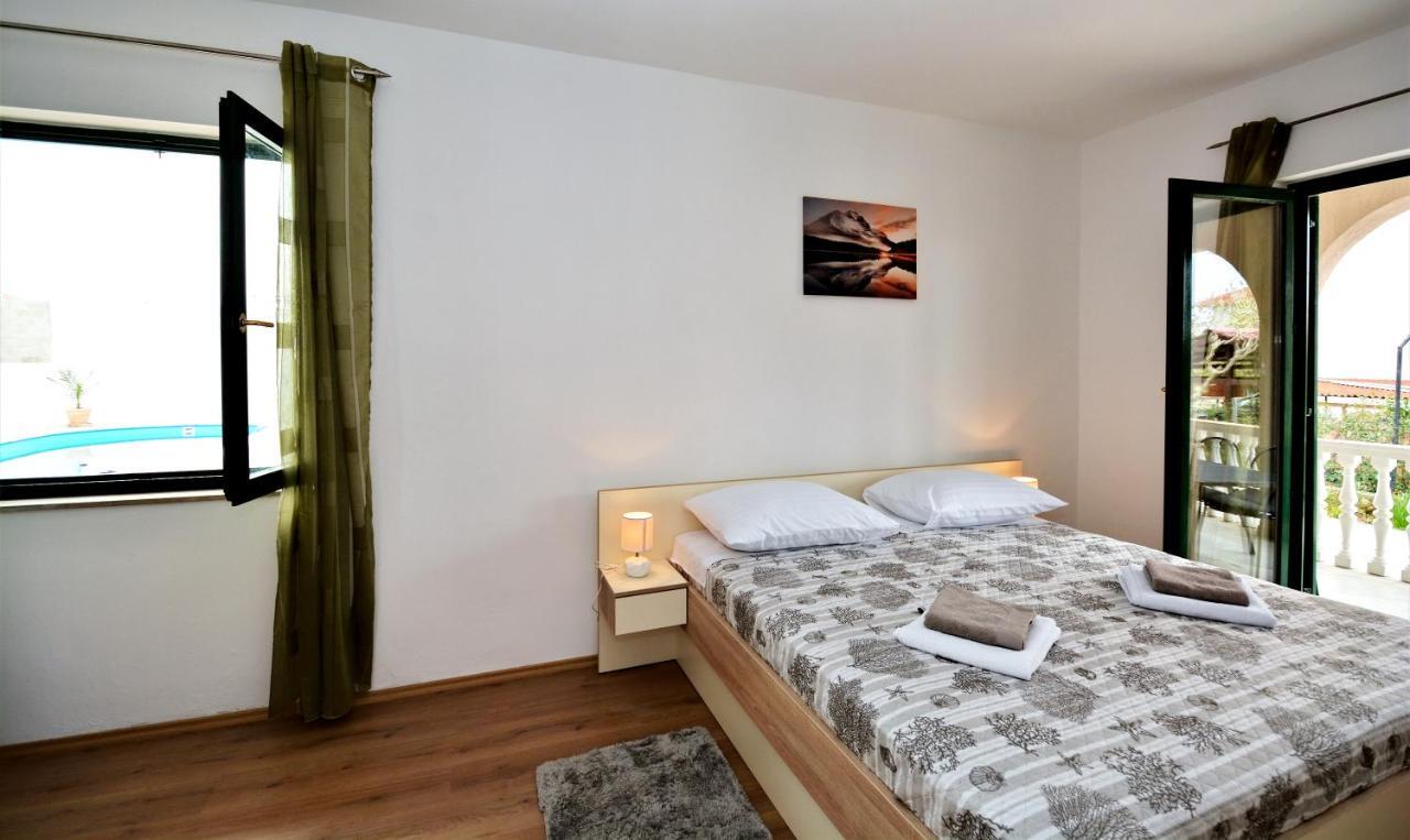 Villa Allegro Sukošan Buitenkant foto