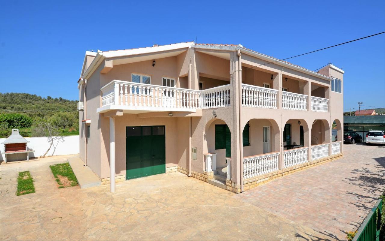 Villa Allegro Sukošan Buitenkant foto